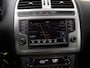 Volkswagen Polo 1.0 BlueMotion Edition 95 pk TSI | Navigatie | Cruise control | Climate control | App-Connect