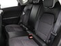 Renault Captur TCe 100pk Intens Pack parking