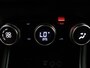 Renault Captur TCe 100pk Intens Pack parking