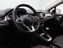 Renault Captur TCe 100pk Intens Pack parking
