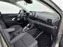 Toyota Yaris 1.5 Hybrid Dynamic | Apple Carplay / Android Auto | Stoelverwarming | Keyless | Adaptive Cruise | Clima | Camera | LED | 17 inch