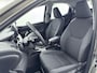 Toyota Yaris 1.5 Hybrid Dynamic | Apple Carplay / Android Auto | Stoelverwarming | Keyless | Adaptive Cruise | Clima | Camera | LED | 17 inch