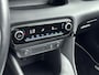 Toyota Yaris 1.5 Hybrid Dynamic | Apple Carplay / Android Auto | Stoelverwarming | Keyless | Adaptive Cruise | Clima | Camera | LED | 17 inch