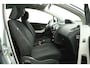 Toyota Yaris 1.3 VVTi Aspiration | Automaat | Airco | Trekhaak | Radio CD speler |