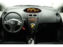 Toyota Yaris 1.3 VVTi Aspiration | Automaat | Airco | Trekhaak | Radio CD speler |