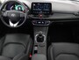 Hyundai i30 Wagon 1.5 T-GDi MHEV Premium | Stuur-/Stoelverwarming | Navigatie | Parkeersensoren voor & Achter |