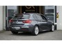 BMW 1-Serie 118i M Sport Shadow Line AUTOMAAT|CRUISE|FULL LED|LEDER|NAVIGATIE|PANORAMA|STOELVERWARMING|TREKHAAK