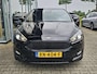 Ford Focus Wagon 1.5 Titanium 182 pk | 2de eigenaar | Bi-xenon | Camera | Stuur- en stoelverwarming | 18'' velgen | Zéér netjes!