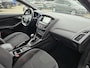 Ford Focus Wagon 1.5 Titanium 182 pk | 2de eigenaar | Bi-xenon | Camera | Stuur- en stoelverwarming | 18'' velgen | Zéér netjes!