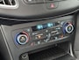 Ford Focus Wagon 1.5 Titanium 182 pk | 2de eigenaar | Bi-xenon | Camera | Stuur- en stoelverwarming | 18'' velgen | Zéér netjes!