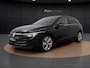 Volkswagen Golf 1.5 eHybrid Style | Camera | Side Assist | ERGO Stoel | ACC | Spiegelpakket | Carplay | Getint Glas | 17'' |
