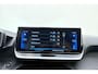 Peugeot 208 1.2T Allure Pack 100pk | Navigatie | Adaptive Cruise Control | Stoelverwarming | Climate Control | Achteruitrijcamera | LED koplampen | 3D Cockpit | 16'' Lichtmetalen velgen | Apple Carplay & Android Auto