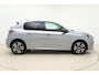 Peugeot 208 1.2T Allure Pack 100pk | Navigatie | Adaptive Cruise Control | Stoelverwarming | Climate Control | Achteruitrijcamera | LED koplampen | 3D Cockpit | 16'' Lichtmetalen velgen | Apple Carplay & Android Auto