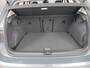Volkswagen Golf Life Edition 1.5 TSI 85 kW 116 pk | Verlengde garantie | Navigatie via App | Parkeersensoren | Achteruitrijcamera | Autom. airco (3 zones) |