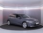 Volkswagen Golf Life Edition 1.5 TSI 85 kW 116 pk | Verlengde garantie | Navigatie via App | Parkeersensoren | Achteruitrijcamera | Autom. airco (3 zones) |