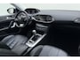 Peugeot 308 SW 1.2 PureTech Blue Lease Premium Trekhaak | Apple carplay/Android auto | Achteruitrijcamera | Keyless entry | Panorama dak | Lichtmetalen velgen |