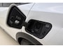 Peugeot e-2008 EV Allure Pack 50 kWh | Apple carplay/Android auto | Automatische airco | Cruise control | Lichtmetalen velgen 17'' | Parkeersensoren |