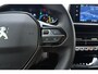 Peugeot e-2008 EV Allure Pack 50 kWh | Apple carplay/Android auto | Automatische airco | Cruise control | Lichtmetalen velgen 17'' | Parkeersensoren |