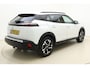 Peugeot e-2008 EV Allure Pack 50 kWh | Apple carplay/Android auto | Automatische airco | Cruise control | Lichtmetalen velgen 17'' | Parkeersensoren |