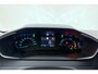 Peugeot e-2008 EV Allure Pack 50 kWh | Apple carplay/Android auto | Automatische airco | Cruise control | Lichtmetalen velgen 17'' | Parkeersensoren |