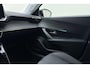 Peugeot e-2008 EV Allure Pack 50 kWh | Apple carplay/Android auto | Automatische airco | Cruise control | Lichtmetalen velgen 17'' | Parkeersensoren |