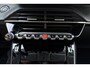 Peugeot e-2008 EV Allure Pack 50 kWh | Apple carplay/Android auto | Automatische airco | Cruise control | Lichtmetalen velgen 17'' | Parkeersensoren |