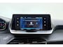 Peugeot e-2008 EV Allure Pack 50 kWh | Apple carplay/Android auto | Automatische airco | Cruise control | Lichtmetalen velgen 17'' | Parkeersensoren |