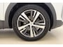 Peugeot 3008 1.2 PureTech Allure | Apple carplay/Android auto | Achteruitrijcamera | Cruise control | Navigatie | Licht metalen velgen 17'' |