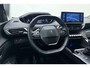 Peugeot 3008 1.2 PureTech Allure | Apple carplay/Android auto | Achteruitrijcamera | Cruise control | Navigatie | Licht metalen velgen 17'' |