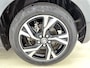 Toyota Yaris Hybrid 115 Dynamic Comfort Pack | Parkeersensoren | Stoelverwarming |