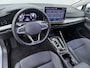 Volkswagen Golf 1.5 eHybrid Style | Camera | Side Assist | ERGO Stoel | ACC | Spiegelpakket | Getint Glas | 17'' |