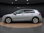 Volkswagen Golf 1.5 eHybrid Style | Camera | Side Assist | ERGO Stoel | ACC | Spiegelpakket | Getint Glas | 17'' |