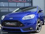 Ford Focus Wagon 2.0 EcoBoost ST-2 Stoelverw 19inch UNIEK!