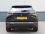 Peugeot e-2008 EV Active 50 kWh 136pk | Navigatie | Donder getint glas | PDC A | Achteruitrij Camera |