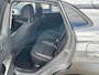 Hyundai Kona 1.6 GDI HEV Fashion | Cruisecontrol | Navigatiesysteem | Achterruitrijcamera | Lichtmetalenvelgen | Parkeersensoren achter| Climate control |