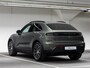Porsche Macan 4