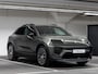 Porsche Macan 4