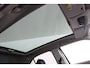 Toyota Yaris Cross 1.5 Hybrid Executive | 360 graden camera | Panoramadak | Stoelverwarming |