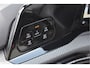 Volkswagen Golf 2.0 TSI 191 PK 3x R-Line Nardo Grey Winter pakket | Zéér netjes | Open dak | Keyless | Sfeerverlichting | Carplay | Stoel- & stuurverwarming | DAB