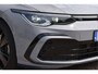 Volkswagen Golf 2.0 TSI 191 PK 3x R-Line Nardo Grey Winter pakket | Zéér netjes | Open dak | Keyless | Sfeerverlichting | Carplay | Stoel- & stuurverwarming | DAB