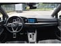 Volkswagen Golf 2.0 TSI 191 PK 3x R-Line Nardo Grey Winter pakket | Zéér netjes | Open dak | Keyless | Sfeerverlichting | Carplay | Stoel- & stuurverwarming | DAB