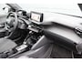 Peugeot e-2008 EV GT Avantage 54 kWh | Navigatie | Camera voor + achter | Fase 3 laden | NL auto | 12.500km | Apple carplay |