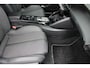 Peugeot e-2008 EV GT Avantage 54 kWh | Navigatie | Camera voor + achter | Fase 3 laden | NL auto | 12.500km | Apple carplay |