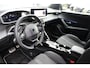 Peugeot e-2008 EV GT Avantage 54 kWh | Navigatie | Camera voor + achter | Fase 3 laden | NL auto | 12.500km | Apple carplay |