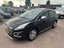 Peugeot 3008 1.2 130PK Style | Panoramadak | Navigatie | Trekhaak | Achteruitrijcamera |