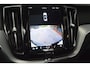 Volvo XC60 T6 Hybride AWD Plus Dark LONG RANGE | Panoramadak | Camera | Trekhaak | Pilot-Assist | Memory stoelen |