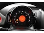 Toyota Aygo 1.0 VVT-i x-play limited | Airco | Achteruitrijcamera | Bluetooth telefonie en muziek streaming |