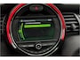 MINI Cooper 5-Deurs 1.5 Dalston JCW pakket | Panodak | Kuipstoelen | Sfeerverlichting | Stoelverwarming
