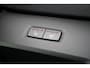 Volvo XC60 T6 350PK Plug-in hybrid AWD Plus Dark | Adaptive Cruise & Pilot Assist | Panoramisch Schuif-/Kanteldak | 360 Camera | Head-Up Display | Stoelverwarming voor & achter | Stuurverwarming | Semi Elektr. Trekhaak | Elektr. Achterklep | Premium Harman/Kardon Audio |