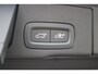 Volvo XC60 T6 350PK Plug-in hybrid AWD Plus Dark | Adaptive Cruise & Pilot Assist | Panoramisch Schuif-/Kanteldak | 360 Camera | Head-Up Display | Stoelverwarming voor & achter | Stuurverwarming | Semi Elektr. Trekhaak | Elektr. Achterklep | Premium Harman/Kardon Audio |